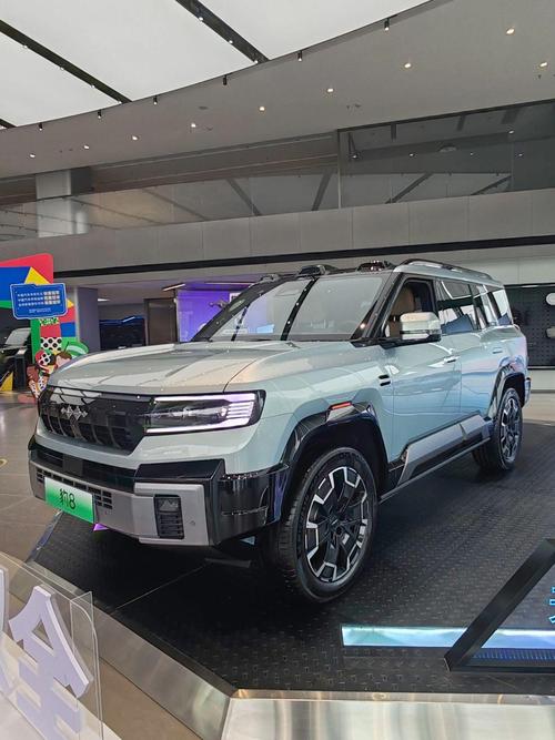 佛山179比亚迪方程豹硬派越野的爆款，英菲尼迪35周年与你共成长